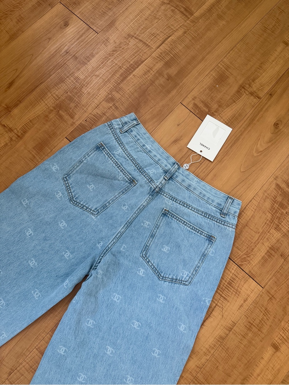 CC Logo Wide Leg Denim Blue Chanel Jeans ❗️READ DESCRIPTION 👇🏻❗️US6/FR38